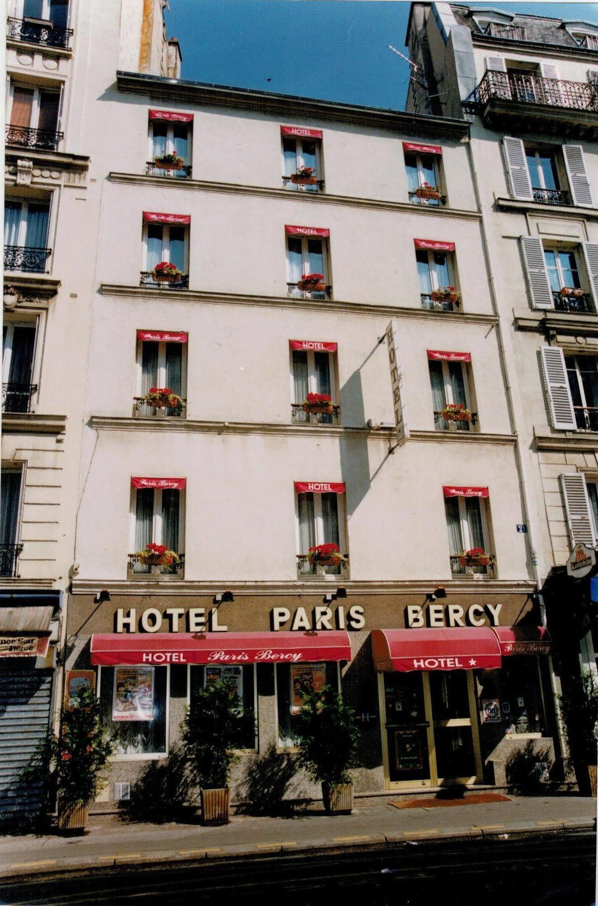 Hotel Paris Bercy Екстериор снимка