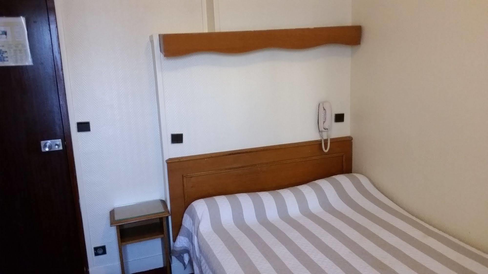 Hotel Paris Bercy Екстериор снимка